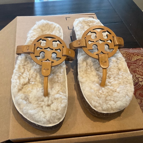 Tory Burch Miller Cloud Shearling Leather Sandal Caramel Cornsize7 BNIB